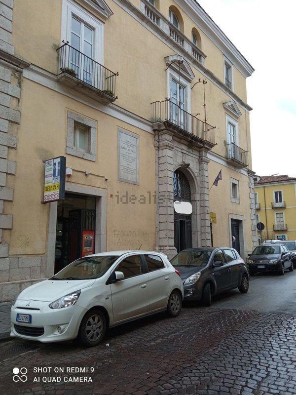 locale commerciale in affitto a Benevento in zona Centro Storico