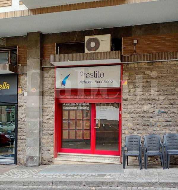 locale commerciale in affitto a Benevento in zona Centro Storico