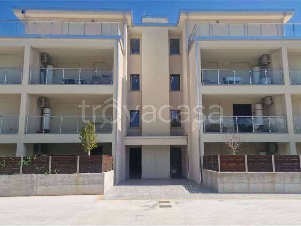 appartamento in affitto a Benevento in zona Libertà