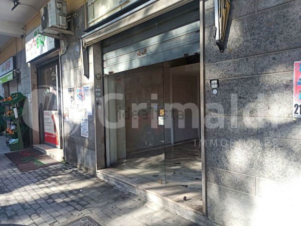 locale commerciale in affitto a Benevento in zona Mellusi / Atlantici