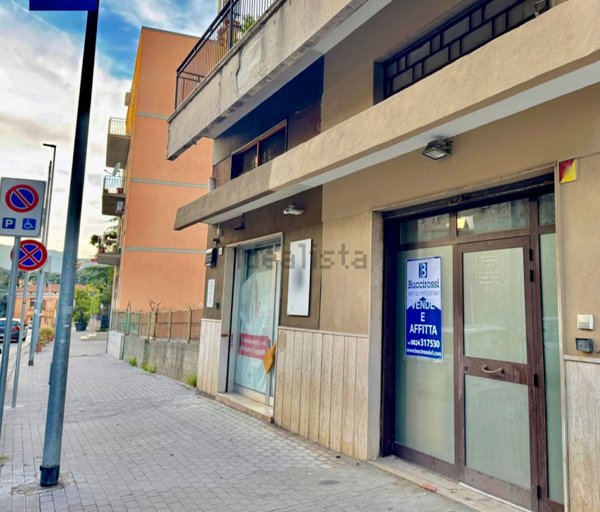 locale commerciale in affitto a Benevento