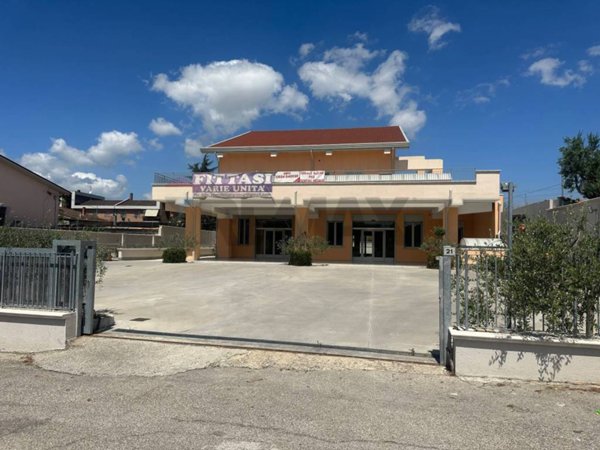 negozio in affitto a Benevento