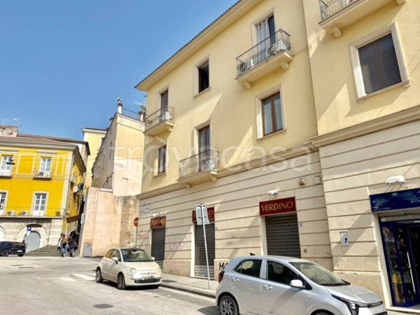 negozio in affitto a Benevento in zona Porta Rufina