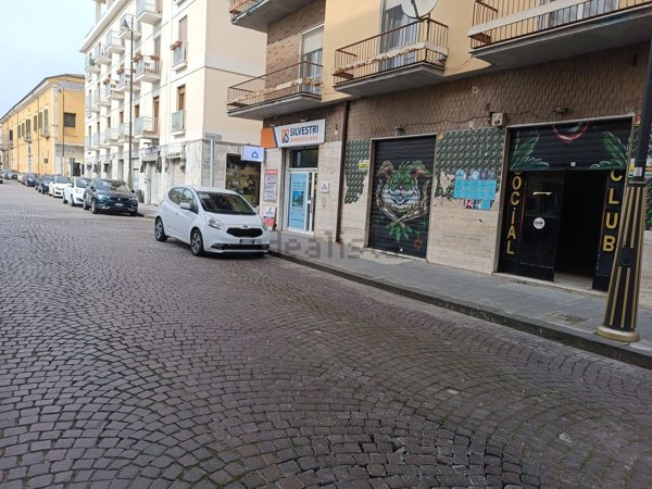 locale commerciale in affitto a Benevento in zona Centro Storico