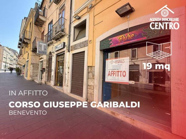 negozio in affitto a Benevento in zona Centro Storico