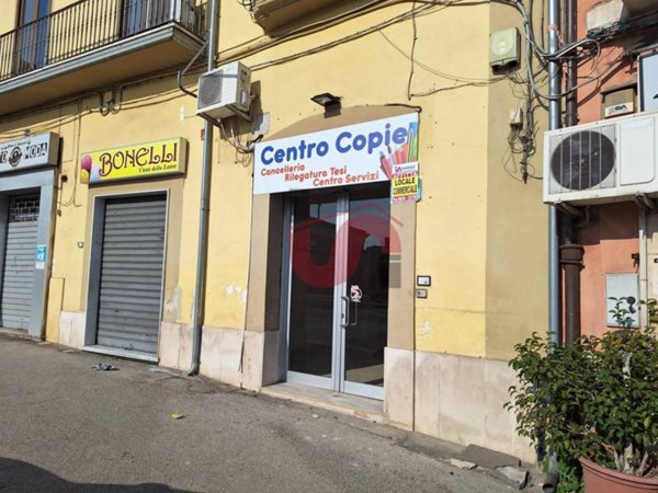 locale commerciale in affitto a Benevento in zona Centro Storico