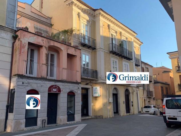 locale commerciale in affitto a Benevento in zona Centro Storico
