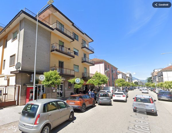ufficio in affitto a Benevento in zona Mellusi / Atlantici