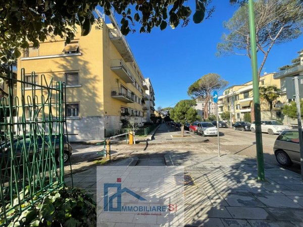 ufficio in affitto a Benevento in zona Mellusi / Atlantici