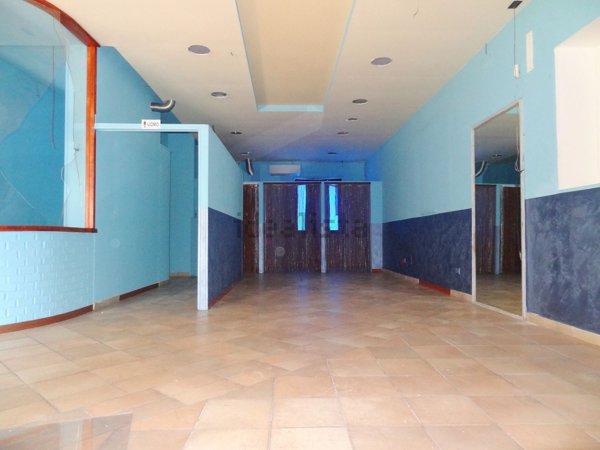 locale commerciale in affitto a Calvi