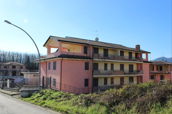 appartamento in affitto a Dugenta