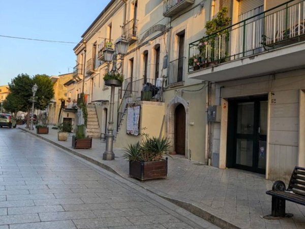 negozio in affitto a Pietrelcina