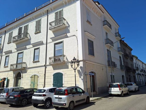 locale commerciale in affitto a San Giorgio del Sannio