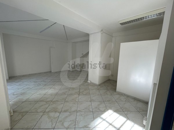 locale commerciale in affitto a San Giorgio del Sannio