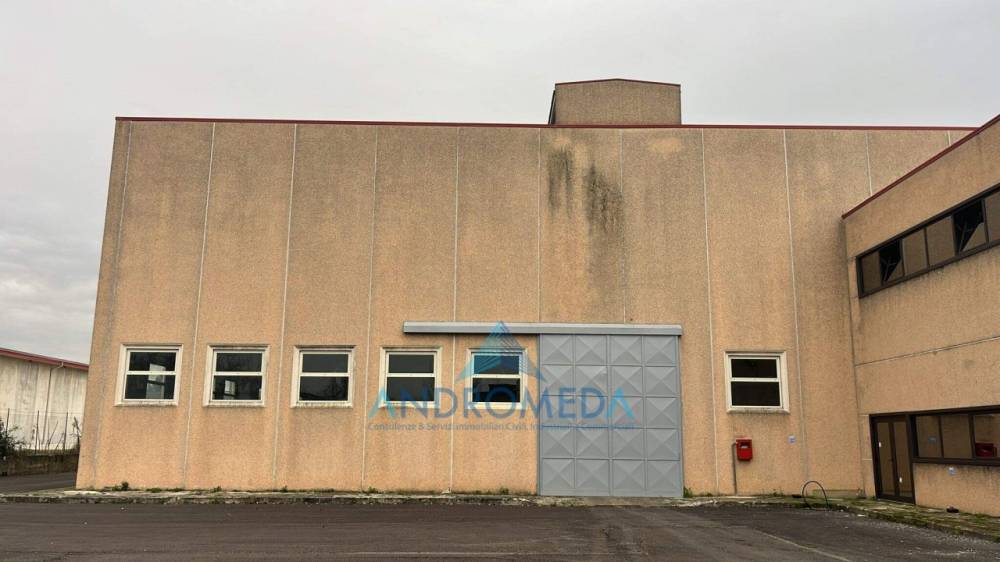 ufficio in affitto a San Salvatore Telesino