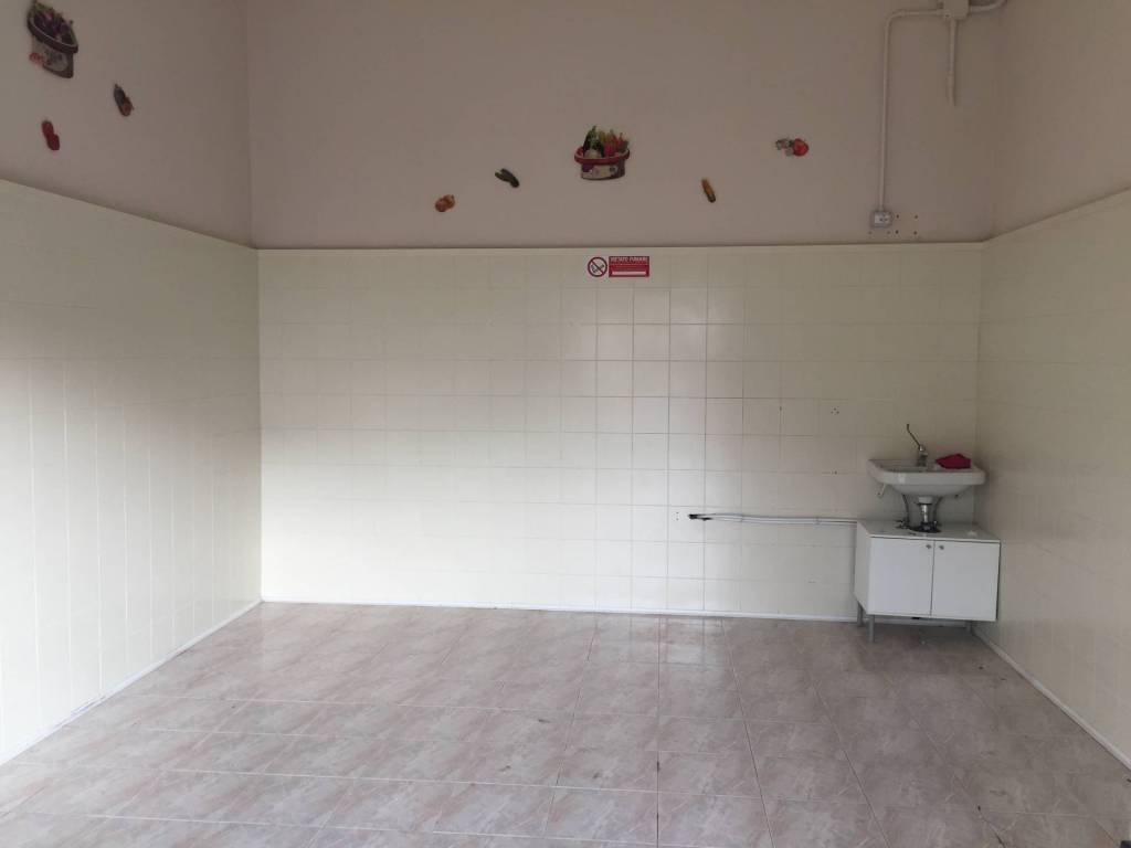 negozio in affitto a Telese Terme