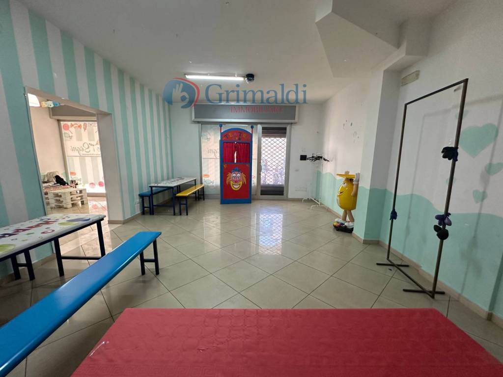 negozio in affitto ad Acerra