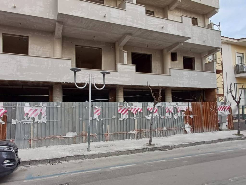 negozio in affitto ad Acerra