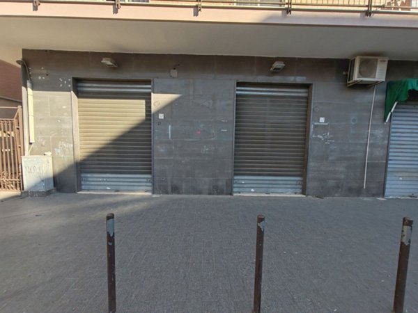 locale commerciale in affitto ad Acerra
