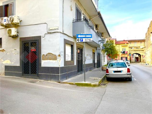 negozio in affitto ad Acerra