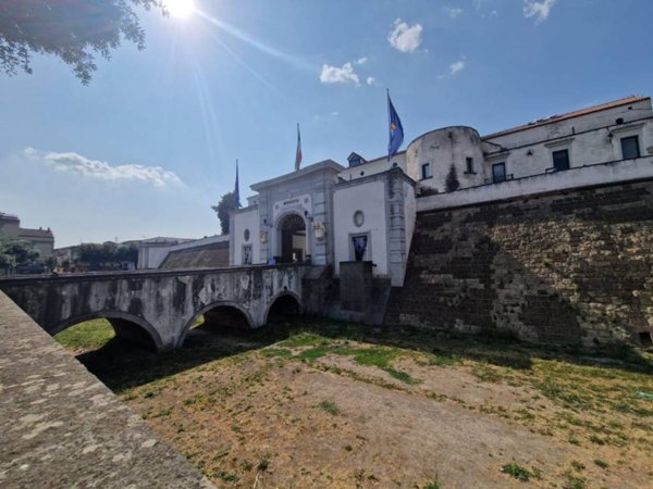 casa indipendente in affitto ad Acerra in zona Centro Città