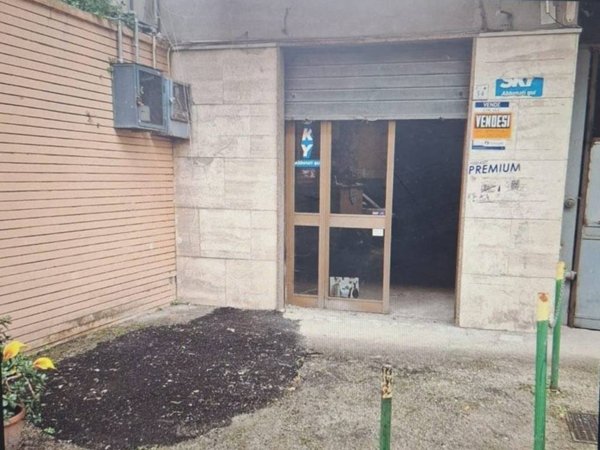 negozio in affitto ad Acerra