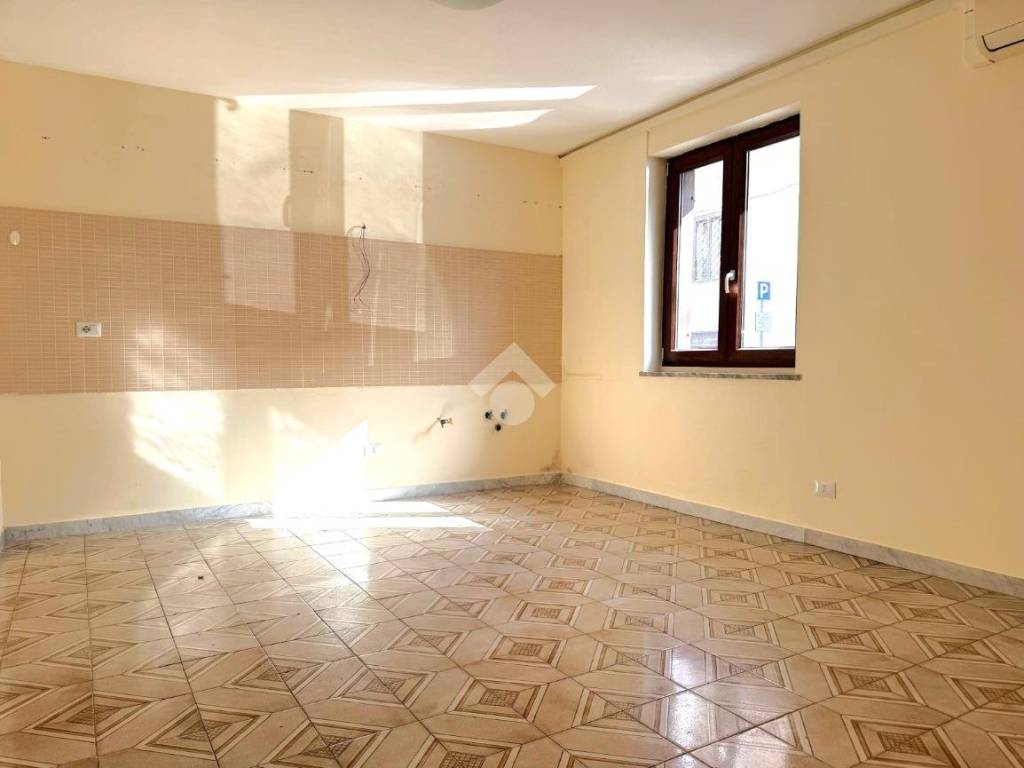 casa indipendente in affitto ad Acerra
