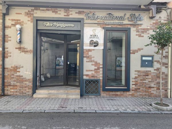 negozio in affitto ad Acerra
