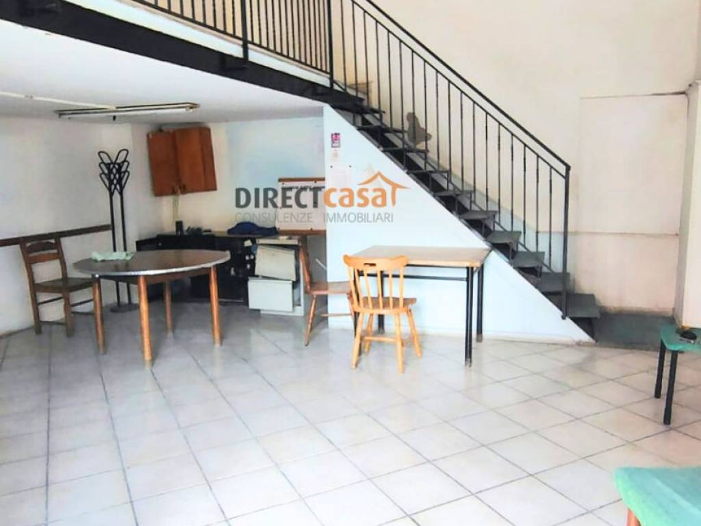 ufficio in affitto ad Acerra