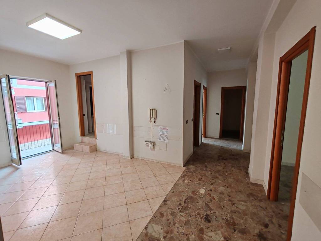 ufficio in affitto ad Acerra