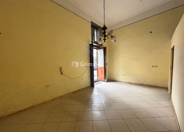 ufficio in affitto ad Acerra in zona Centro Città