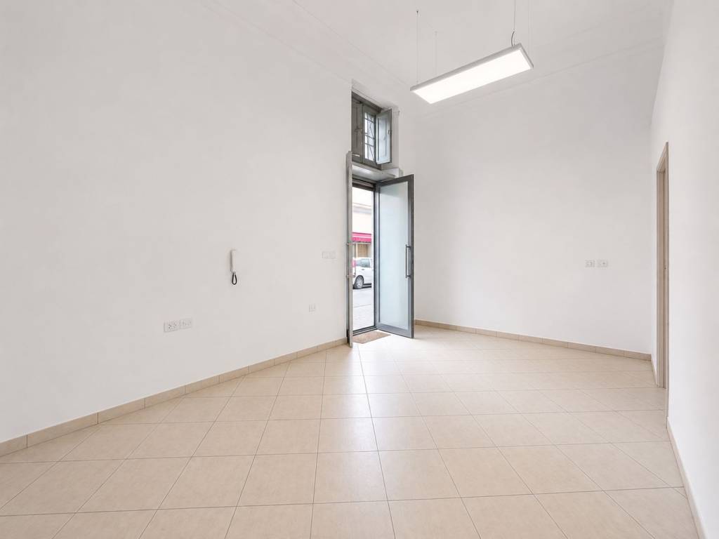 ufficio in affitto ad Acerra in zona Centro Città