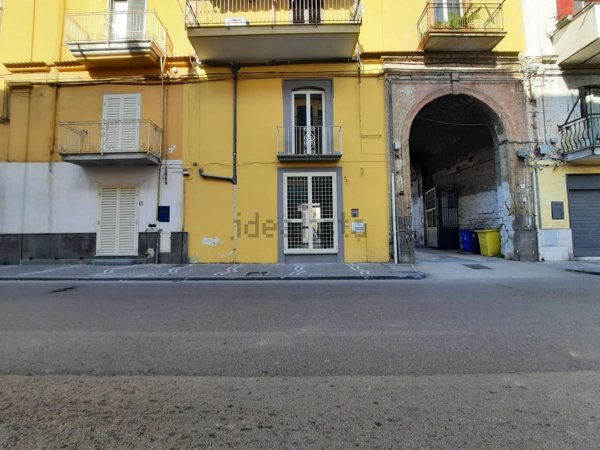 negozio in affitto ad Acerra