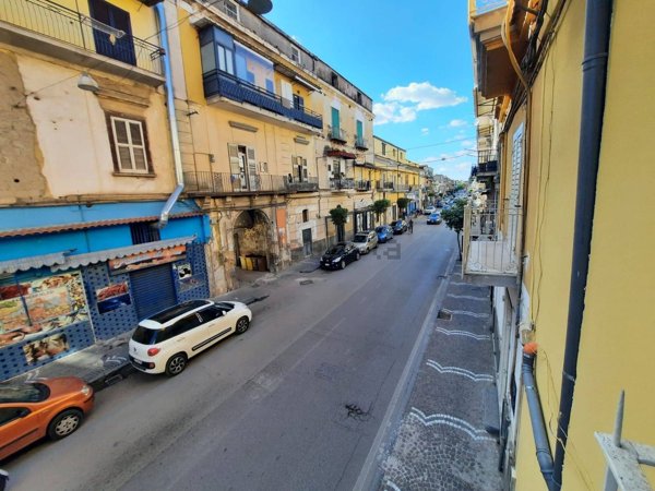 locale commerciale in affitto ad Acerra