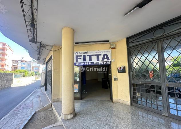 locale commerciale in affitto ad Acerra