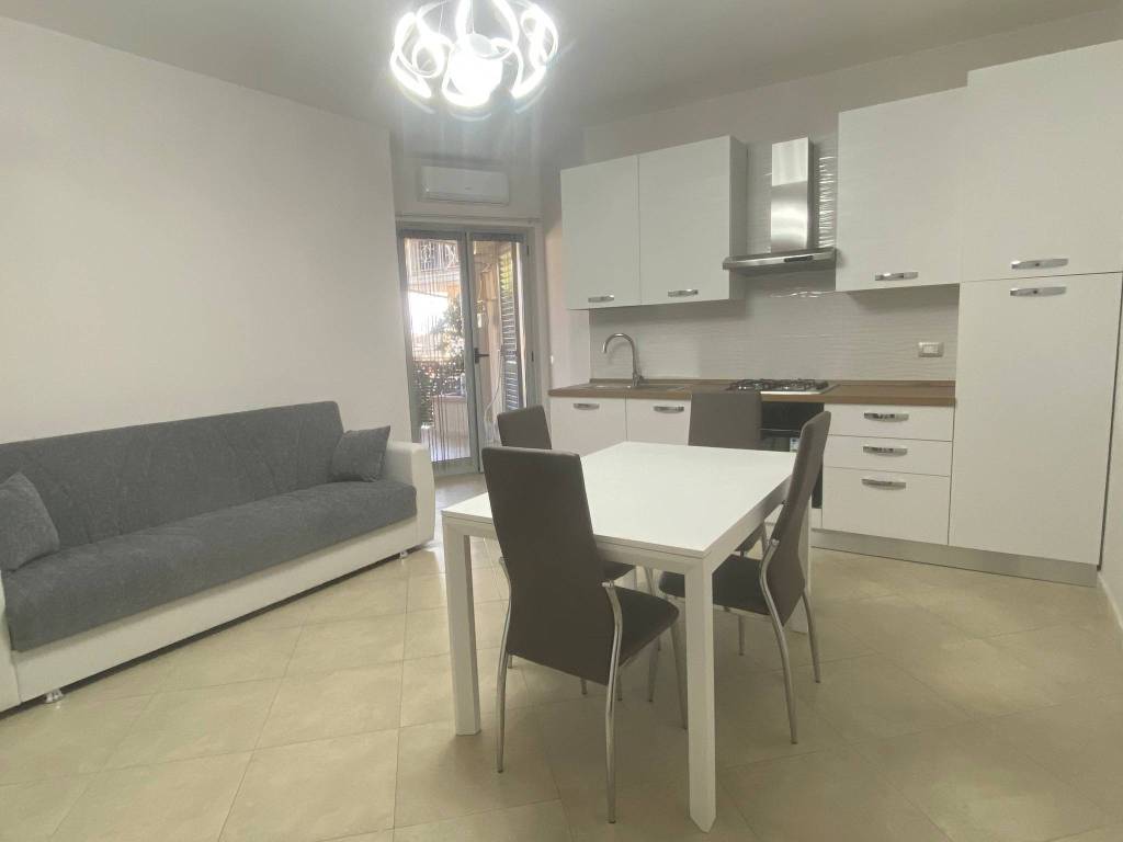 appartamento in affitto ad Acerra in zona Centro Città