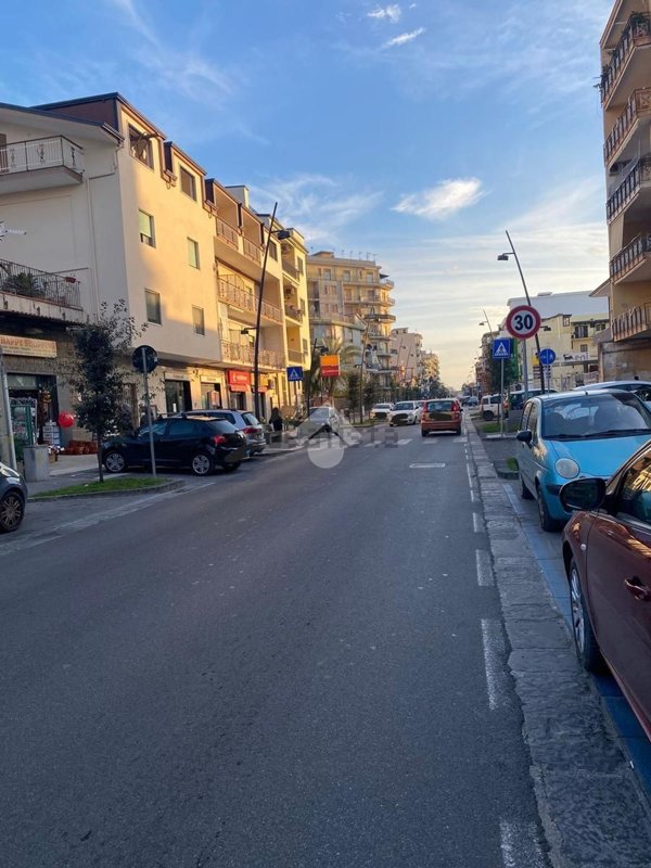 ufficio in affitto ad Acerra