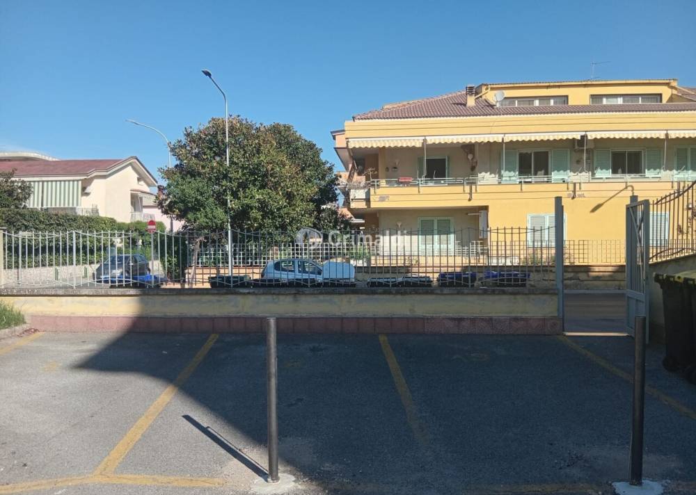 box auto in affitto ad Acerra