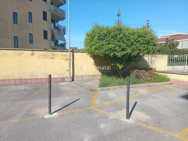 box auto in affitto ad Acerra in zona Centro Città