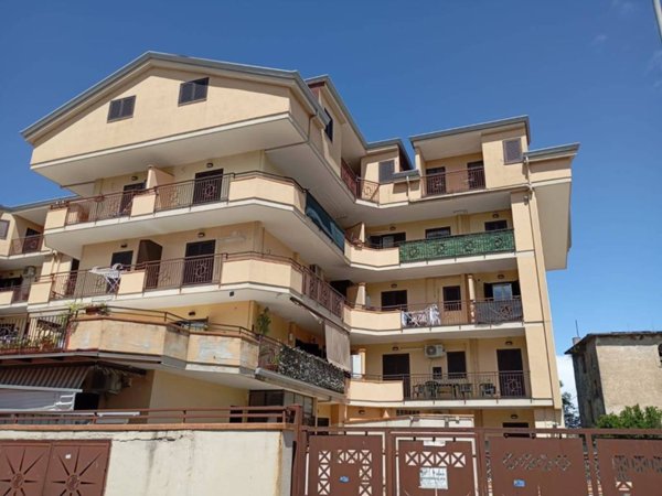 appartamento in affitto ad Acerra in zona Centro Città