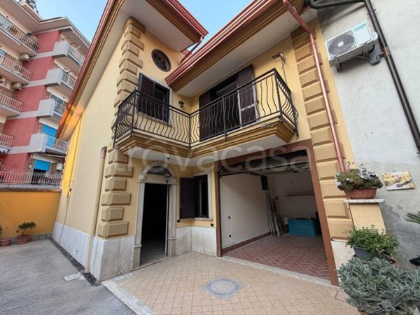 appartamento in affitto ad Acerra in zona Centro Città