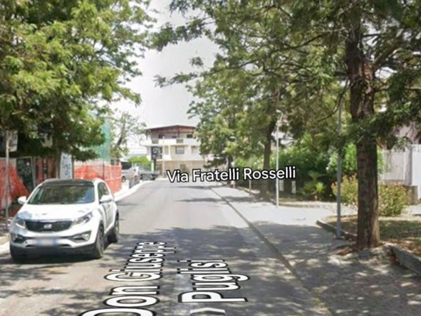 locale di sgombero in affitto ad Acerra in zona Centro Città