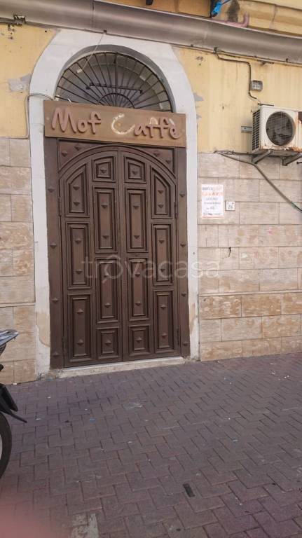 negozio in affitto ad Acerra