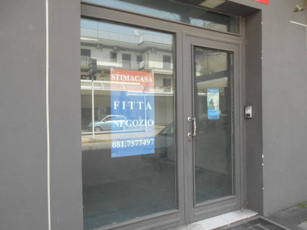 locale commerciale in affitto ad Afragola