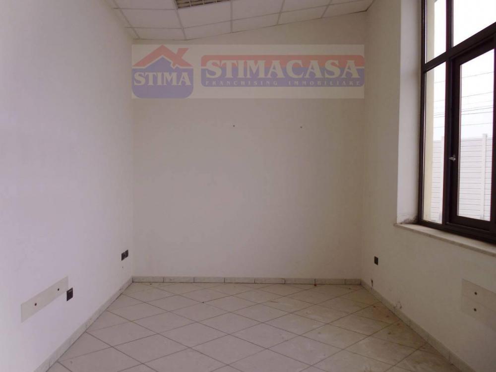 ufficio in affitto ad Afragola
