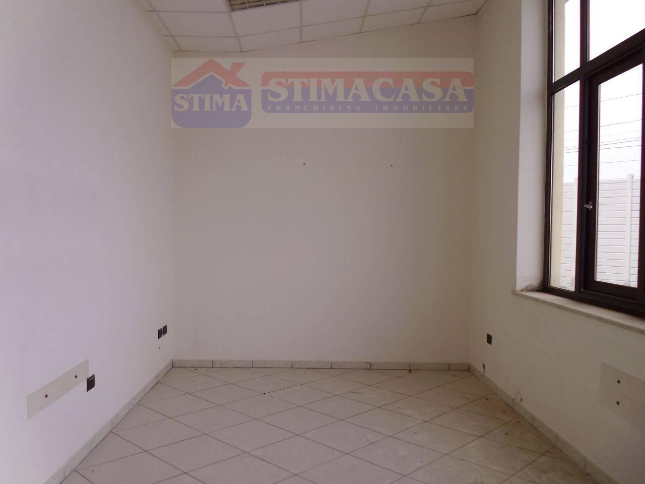 ufficio in affitto ad Afragola