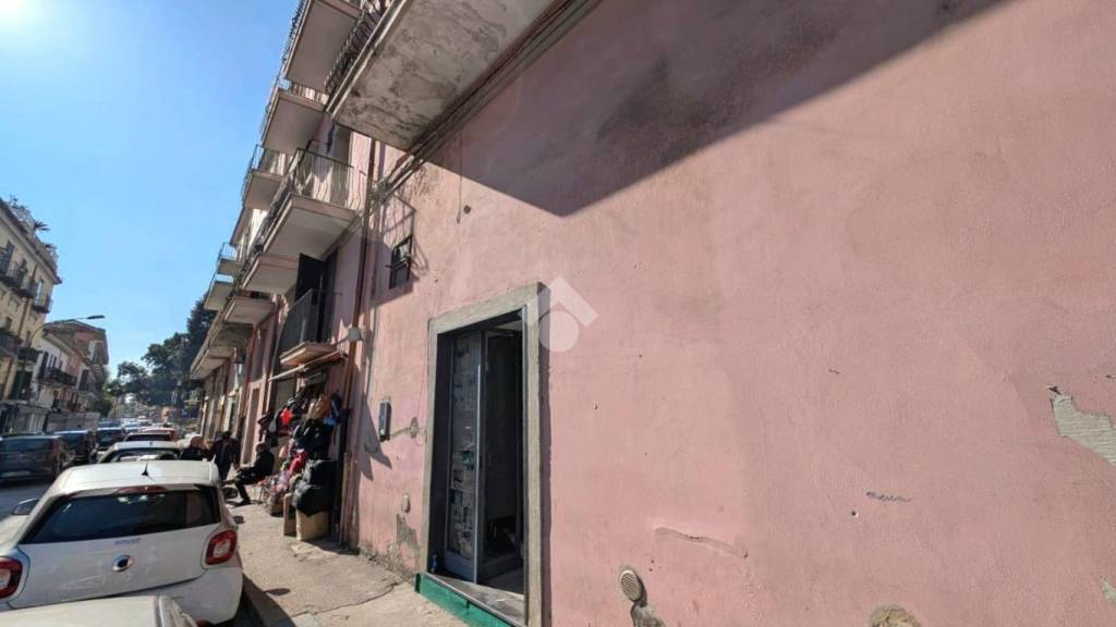 negozio in affitto ad Afragola in zona Centro Città