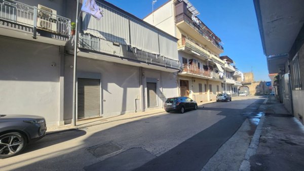 locale commerciale in affitto ad Afragola in zona Centro Città