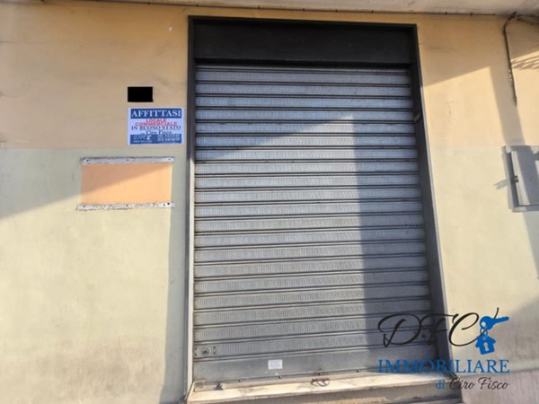 locale commerciale in affitto ad Afragola