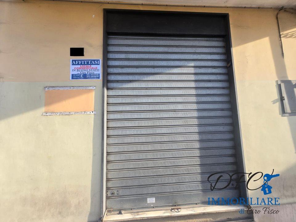 negozio in affitto ad Afragola in zona Centro Città